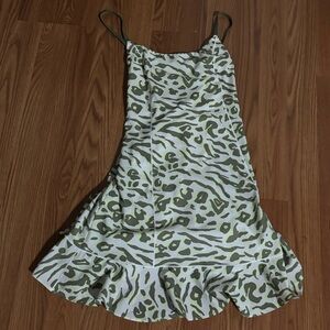 Offline by Aero Green Leopard Print Mini Skirt Lined Shorts Size S Sporty Tennis